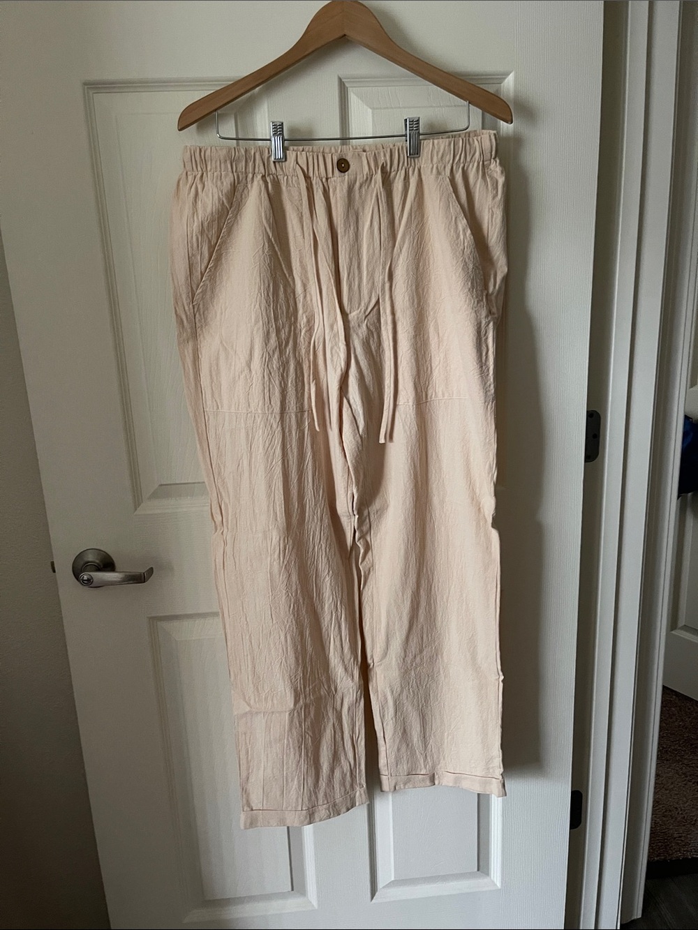 Men's Cream Drawstring Elastic-Waist, zipper and button pants